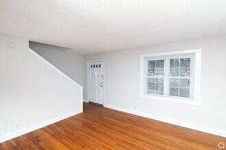 Poplar West Apartments in Durham, NC - Foto de edificio - Interior Photo