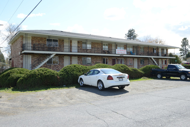 304 E Barker St in Medical Lake, WA - Building Photo - Building Photo