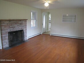 191 Helderberg Pkwy in Voorheesville, NY - Building Photo - Building Photo