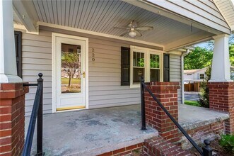 2208 Forrest Pl NW in Atlanta, GA - Building Photo - Building Photo