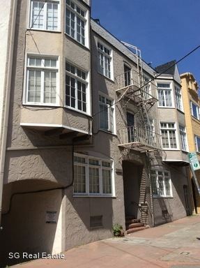 1856 Spruce St in Berkeley, CA - Building Photo