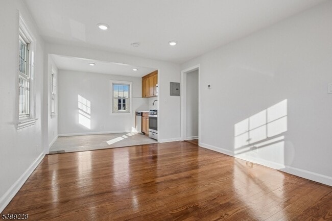 234 Willow Ave in Garwood, NJ - Building Photo - Building Photo