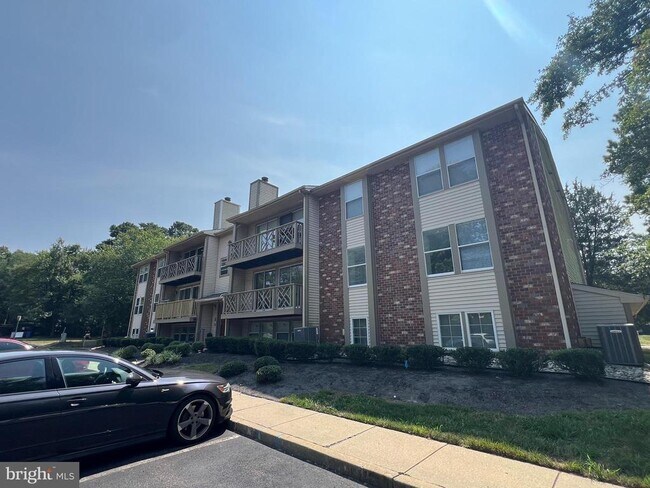 41 Sweetfern Ct in Evesham, NJ - Building Photo - Building Photo