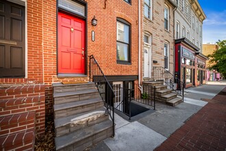 1206 S Charles St in Baltimore, MD - Building Photo - Building Photo