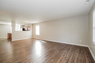 8051 Beardsley Ave in Blacklick, OH - Building Photo - Building Photo