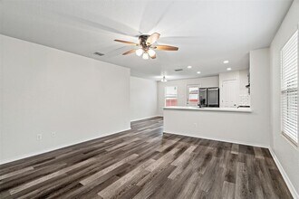 206 Wells Bend in Hutto, TX - Building Photo - Building Photo