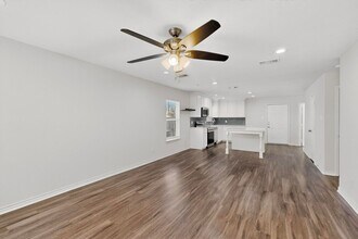 3701 Spencer St in Greenville, TX - Building Photo - Building Photo