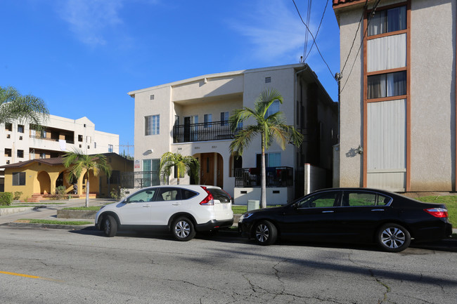 609 E Lomita Ave in Glendale, CA - Building Photo - Building Photo