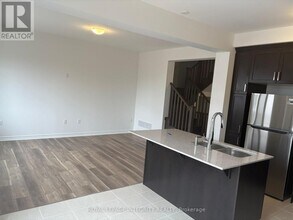 228 Greer St in Barrie, ON - Building Photo - Building Photo