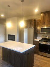 61531 SE Jennifer Ln in Bend, OR - Foto de edificio - Building Photo