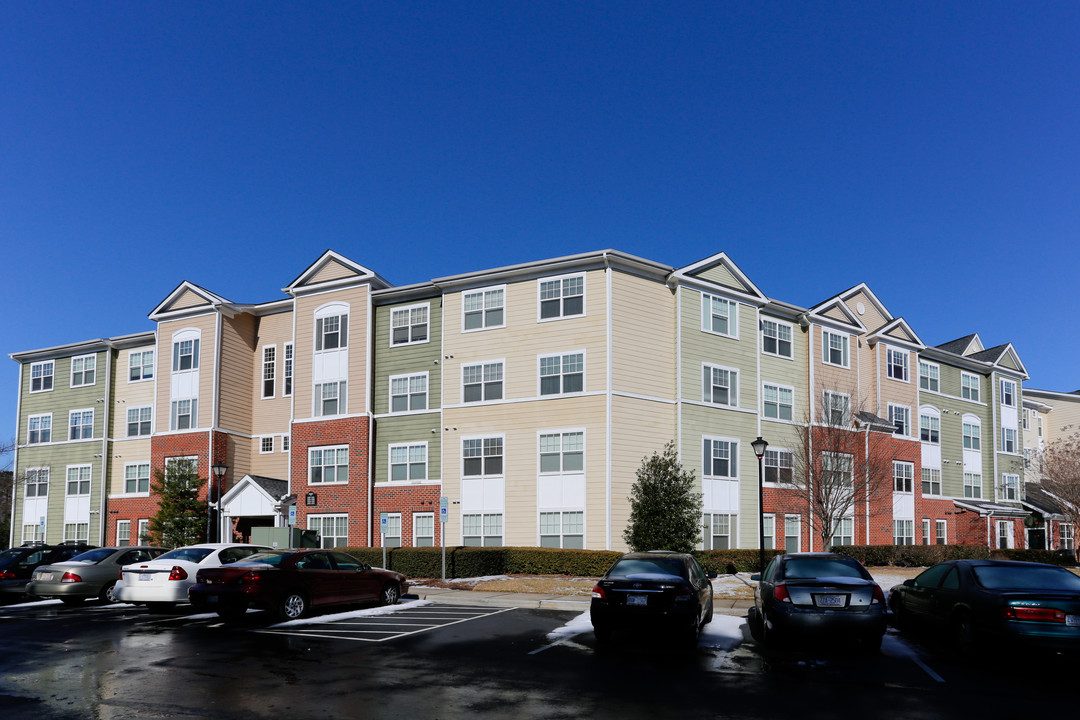 Prosperity Creek in Charlotte, NC - Building Photo