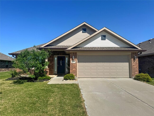 property at 4321 E Bayou Maison Cir