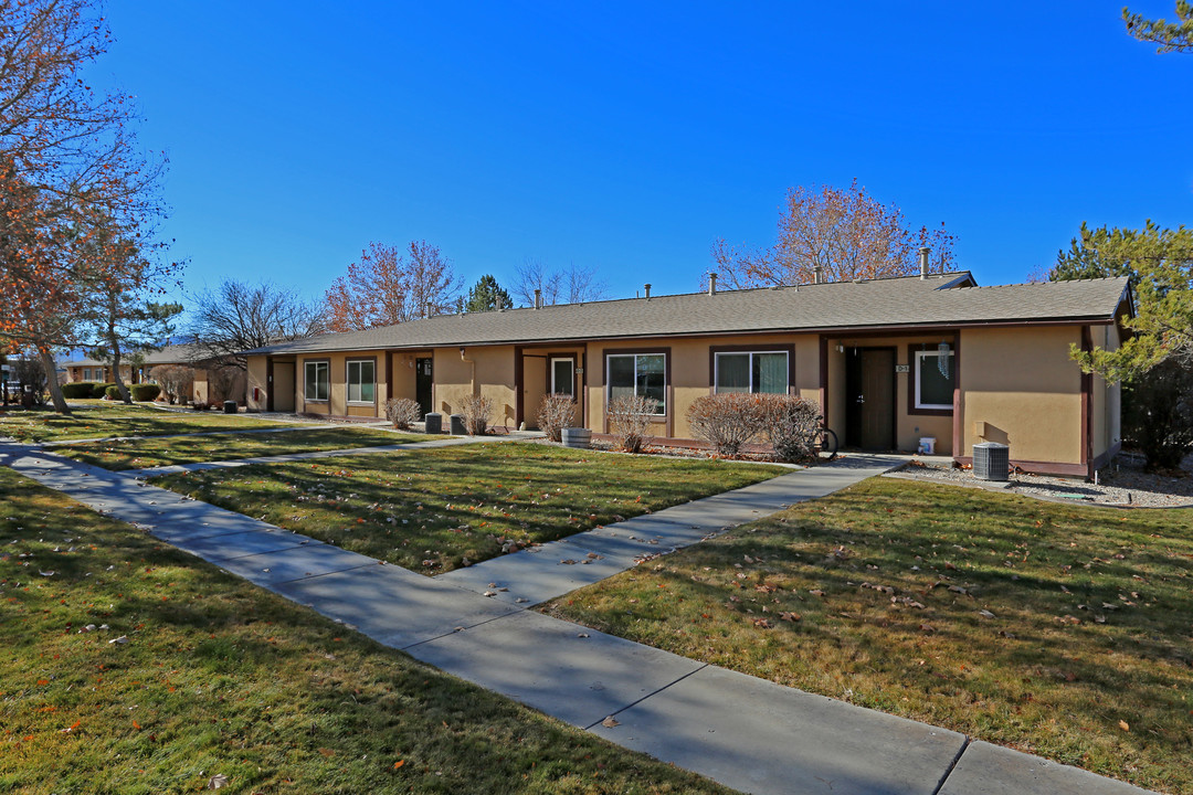 Yerington Manor Apartments in Yerington, NV - Building Photo