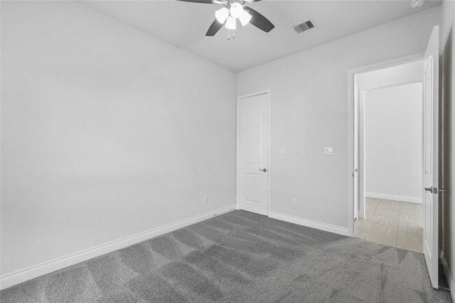 property at 3202 Shadow View Ln