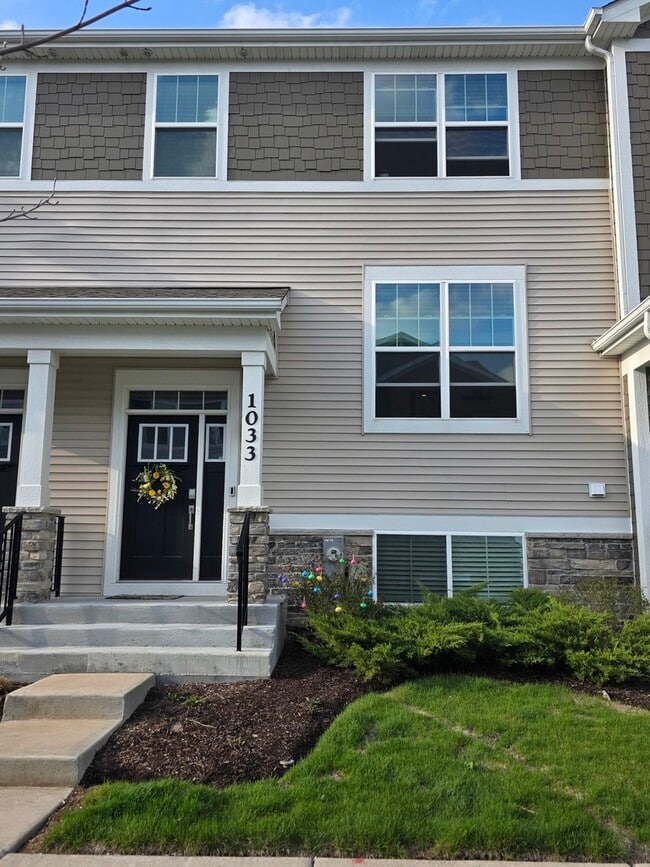 property at 1033 Atterberg Rd