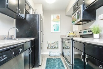 10250 Lands End Dr, Unit 505 in Houston, TX - Building Photo - Building Photo