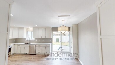 739 S E Landen Dr in College Place, WA - Building Photo - Building Photo