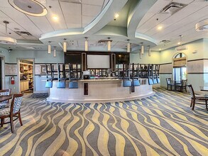 1520 Oasis Club Blvd in Four Corners, FL - Building Photo - Building Photo