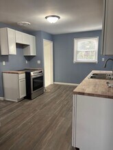 816 Soo St SE in Minot, ND - Building Photo - Building Photo