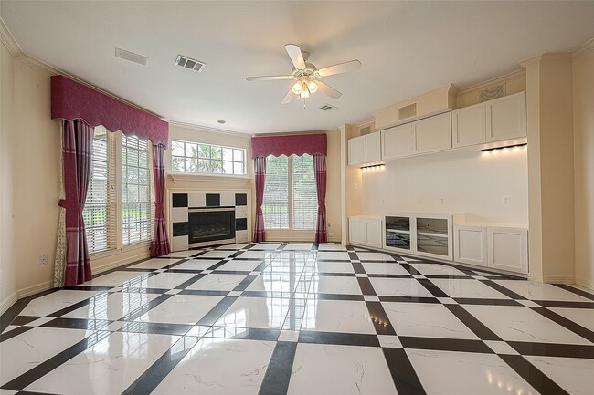 1914 Rosebay Ct in Sugar Land, TX - Building Photo - Building Photo