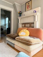 2105 E Kenwood Blvd in Milwaukee, WI - Building Photo - Building Photo