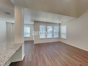 2721 Meadowood Heights in New Braunfels, TX - Building Photo - Building Photo