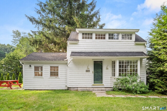 property at 527 Danbury Rd