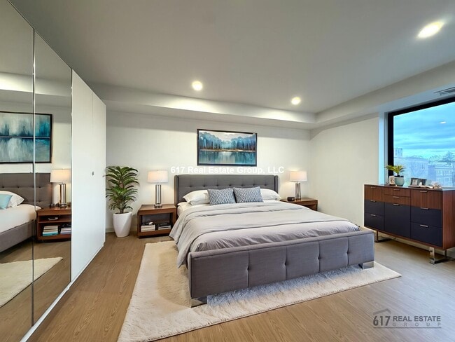 1243 Beacon St in Brookline, MA - Building Photo - Building Photo