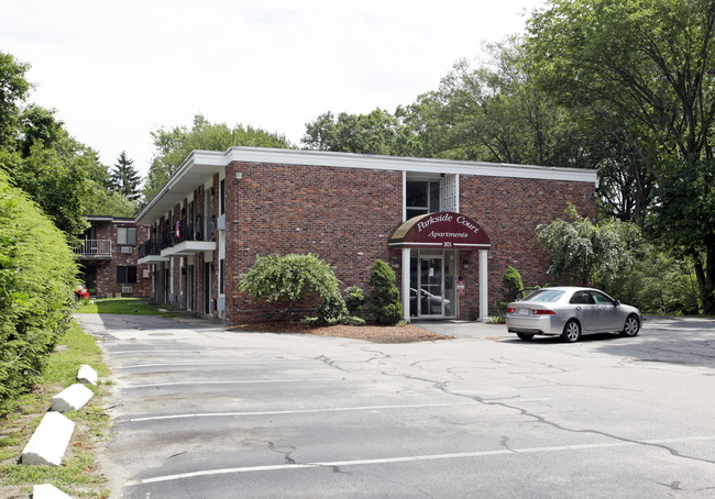 Parkside Apartments in Framingham, MA - Building Photo - Building Photo