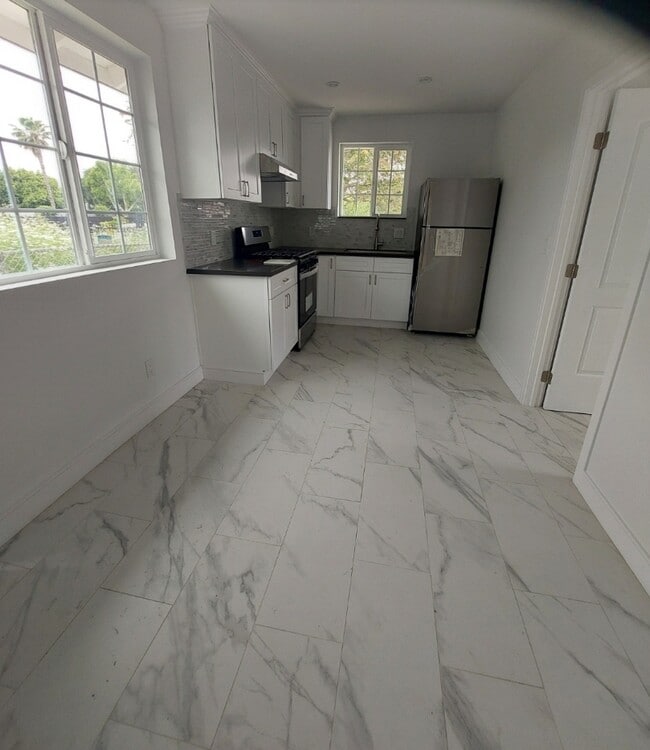 13660 Bonanza St, Unit ADU, Unit ADU
