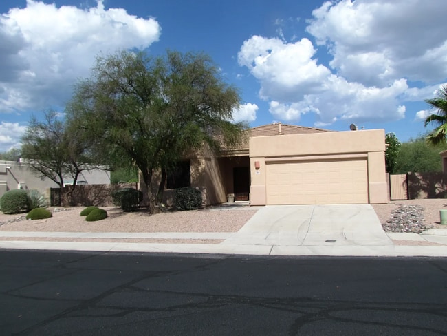 property at 2742 N Ave Valiente