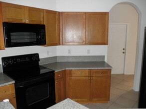 5314 White Oleander in West Palm Beach, FL - Building Photo - Building Photo