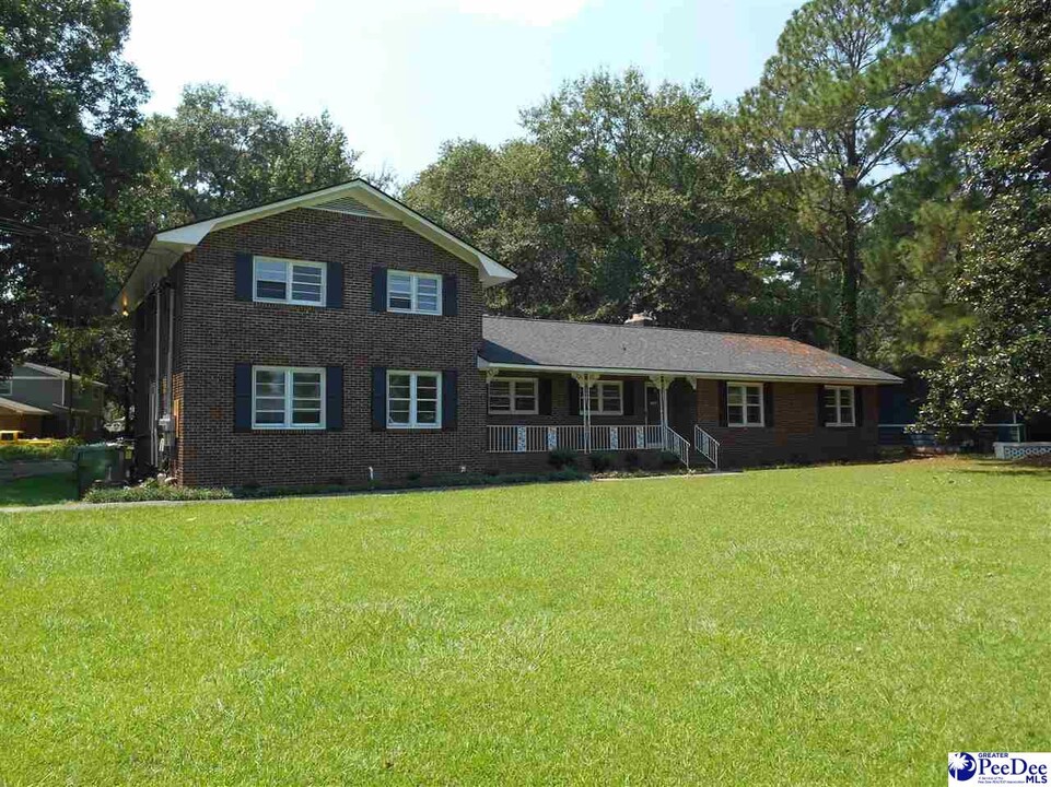 1160 Berkeley Ave in Florence, SC - Building Photo