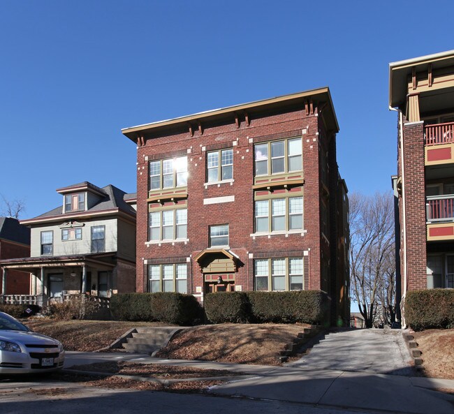 3014 Grand Ave in Kansas City, MO - Foto de edificio - Building Photo