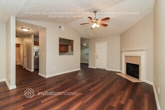 146 Sanders-Davis Rd in Newnan, GA - Foto de edificio - Building Photo