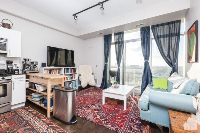 property at 1620 S Michigan Ave