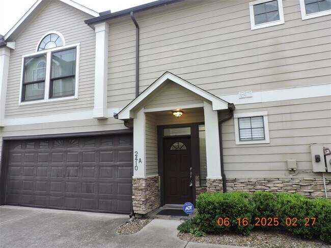 property at 2410 Calumet St