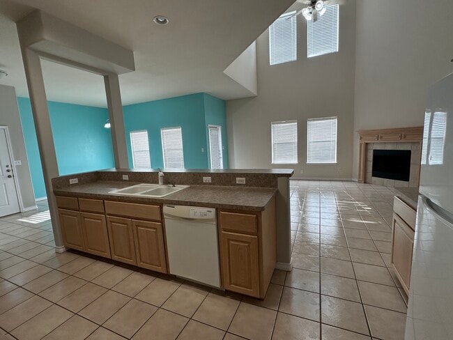 15505 Palmira Ave in Corpus Christi, TX - Building Photo - Building Photo