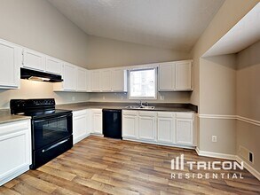 161 Orchard Hill Dr in Ellenwood, GA - Building Photo - Building Photo