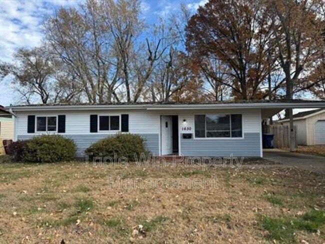 1630 Kay Dr in Florissant, MO - Building Photo - Building Photo