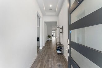 9410 Mont Ellie Ln in The Woodlands, TX - Building Photo - Building Photo
