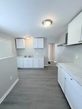 24 Vierling Dr in St. Louis, MO - Foto de edificio - Building Photo