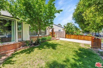 6531 Ruffner Ave in Los Angeles, CA - Building Photo - Building Photo