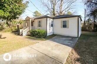 2450 Judson Ave in East Point, GA - Building Photo - Building Photo