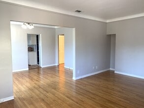 2257 Fair Oak View Ter in Los Angeles, CA - Building Photo - Building Photo