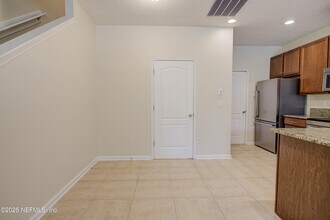 417 Oasis Ln in Orange Park, FL - Building Photo - Building Photo