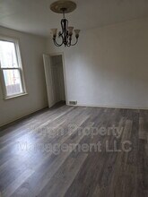 489 Norton St in Pittsburgh, PA - Foto de edificio - Building Photo