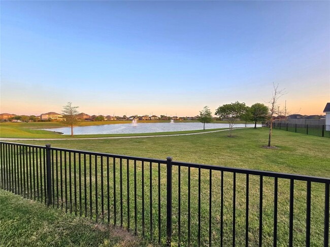 4810 Goldeneye Dr in Baytown, TX - Building Photo - Building Photo