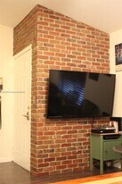 3634 NW 83rd Ln in Sunrise, FL - Building Photo