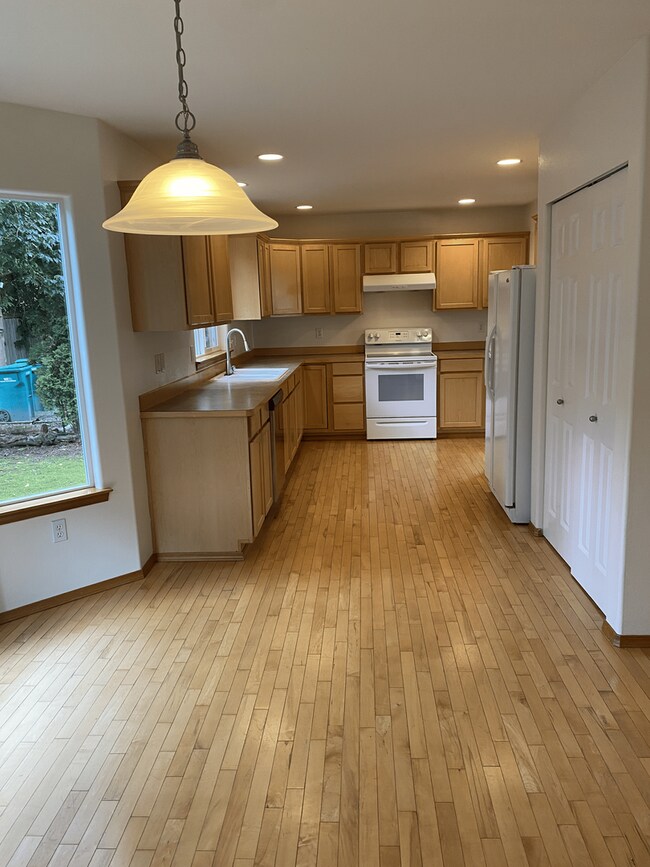 18230 28th Dr SE in Bothell, WA - Building Photo - Building Photo